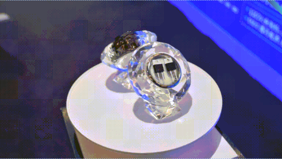 ����18(�й���)�ٷ���վ